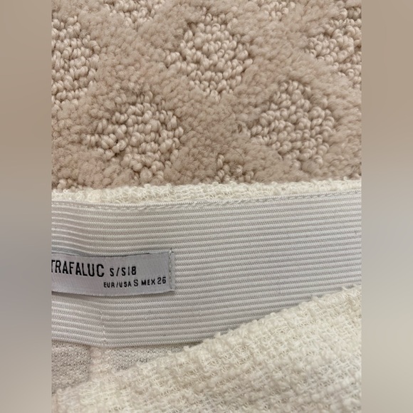 Set - Picture 5 of 5